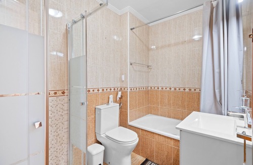 Flamenca Beach Apartment | Apartment 'Casa Sun' with Sea View, Wi-Fi and Air Conditioning