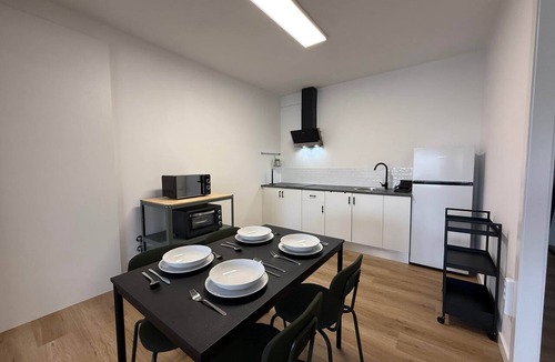 Padron House | Apartment in Downtown Padrón, A de Marcelino by URent
