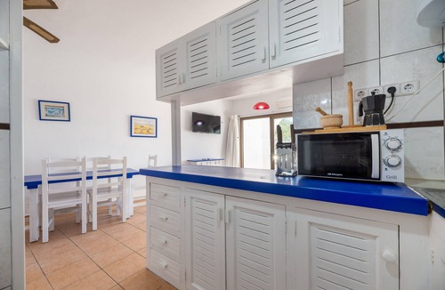 Es Pujols Apartment | Apartment 'Isla Blanca' with Air Conditioning