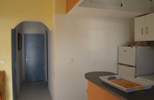 Les Deveses Apartment | Apartment on sandy beach, 2 terraces, bay view. Clear water. WIRELESS