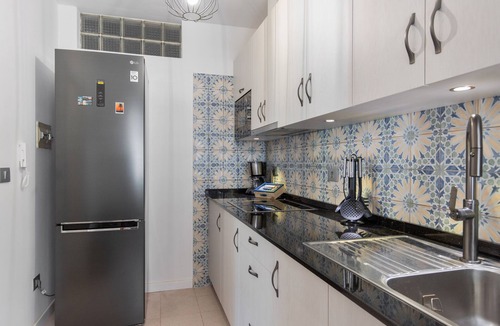 Puerto de Tazacorte Apartment | Apartment 'Orion Beach' with Sea View, Private Terrace and Wi-Fi