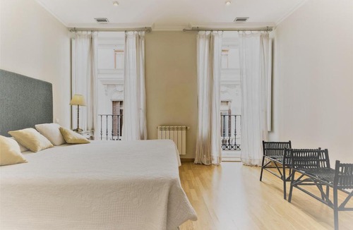 Cortes Apartment | Apartment Prado Museum
