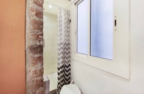 el Camp d'en Grassot i Gracia Nova Apartment | Apartment 'Sagrada Familia Balcony' with Balcony and Wi-Fi
