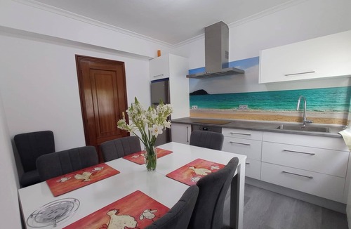 Poio Apartment | Apartment with sea view
