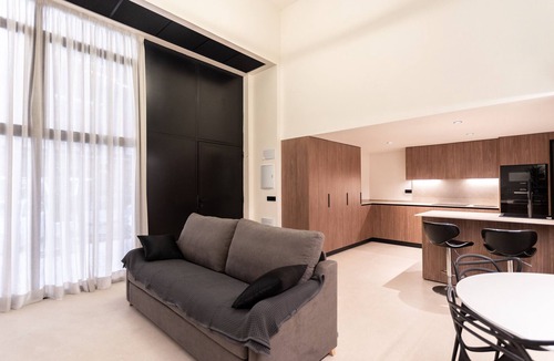 Penya-roja Apartment | Aqua Suites Ciudad de las Artes II. A/C + 6 Pax