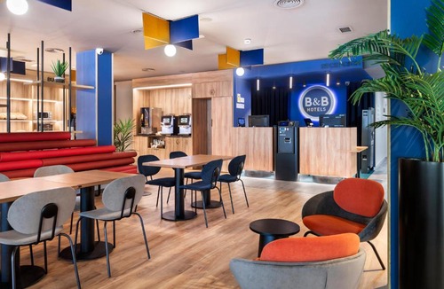 Rubi Hotel | B&B HOTEL Barcelona Rubí