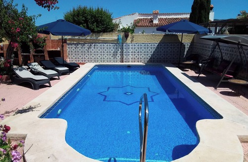 L'Alfas del Pi Villa | Beautiful Andalusian-style villa with a private pool near Benidorm, Altea, and Alicante