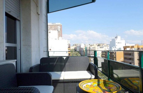 Ensanche Diputacion Apartment | BEAUTIFUL APARTMENT, CENTRAL LOCATION AND BEAUTIFUL VIEWS TO THE MARINA