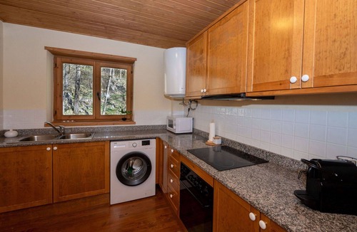 Taull Apartment | Beautiful apartment for 6 guests with WIFI, TV and balcony