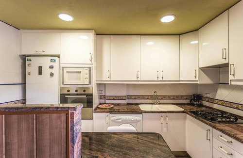 Blanes Apartment | Beautiful apartment in Blanes with WiFi
