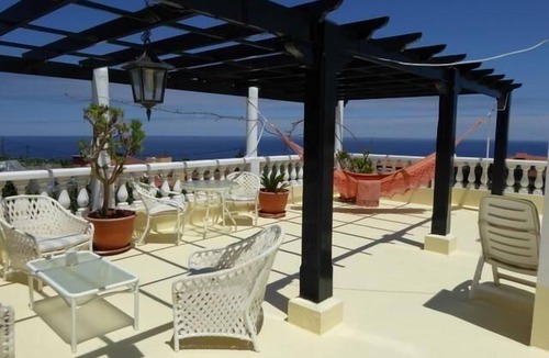Puerto de la Cruz Apartment | Beautiful flat with garden in Puerto De La Cruz
