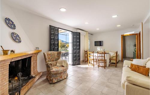 Bedmar y Garciez House | Beautiful Home In Bedmar