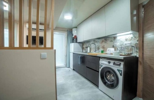 Benalua Apartment | Beautiful studio apartment in Alicante, 7 minutes from downtown