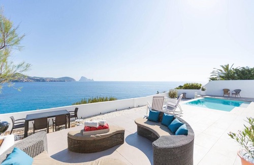 Cala Comte Villa | Belvilla by OYO Vista de Mar