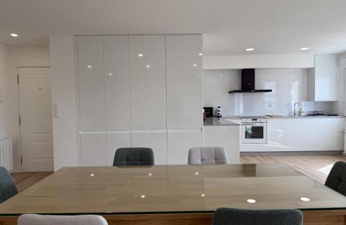 Poio Apartment | BLEU MAISON-CAMPELO CON VISTAS