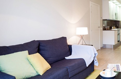 Hostafrancs Apartment | Brand new apartment with two bedrooms and a balcony