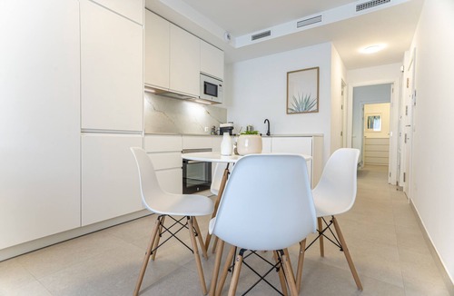 Capuchinos Apartment | Brand New · Modern Comfort in Málaga by VGC