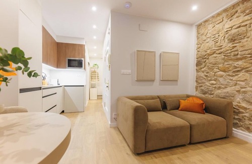 Old Town Apartment | Bravissimo Sant Josep, cosy studio in Girona’s Barri Vell