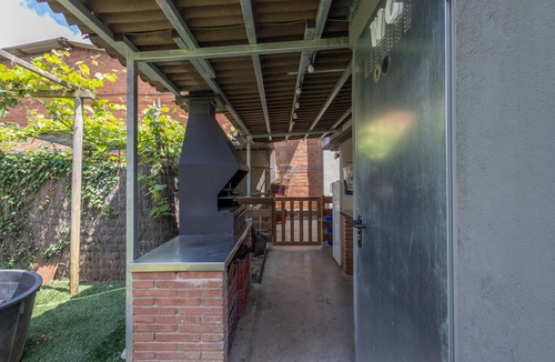 Sant Jaume de Llierca Apartment | Ca la Rossita in Sant Jaume de Llierca
