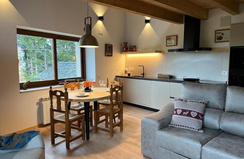 El Vilar d'Urtx Ski Chalet | Cal Not Celler, Cerdanya