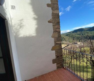 Borreda Apartment | CAL TÒFONES, 1er 1a. Apartament turístic a Borredà, 08619-Barcelona