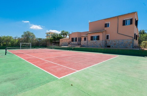 Es Garrovers Villa | Can MarÇal - Villa With Private Pool. Free Wifi