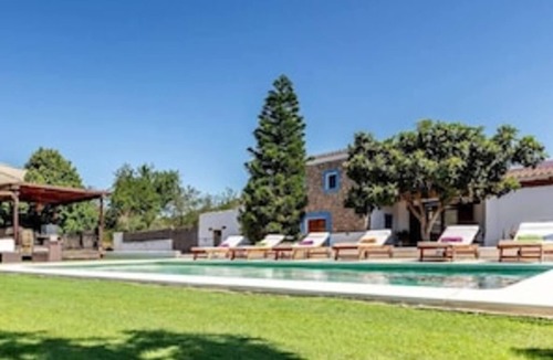 Sant Joan de Labritja House | CAN PERE Authentic country house with a pool, just 6 km from the nearest beach