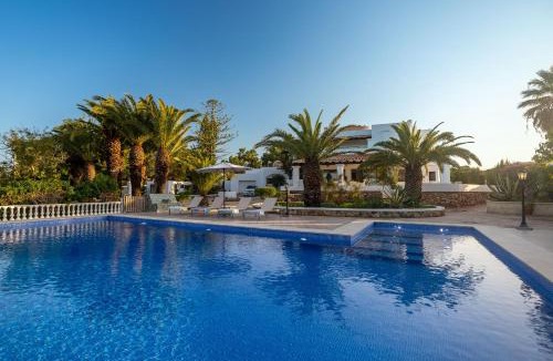 Cala de Bou Villa | Can Ravi by Eivillas
