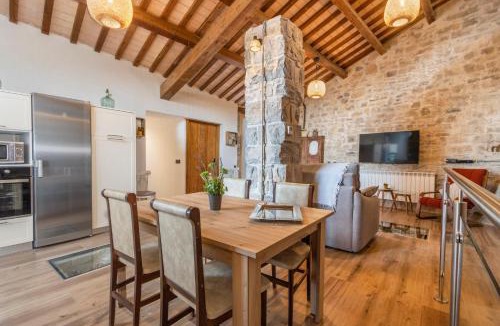 Montoliu de Segarra House | Cantó el Sech
