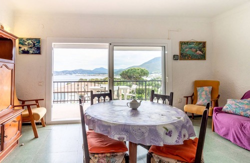 Llanca Apartment | Carboneras 45 - Apartment with terrace
