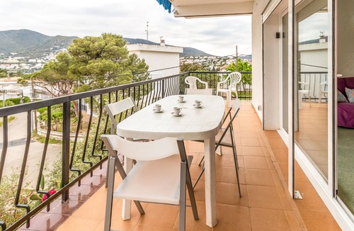 Llanca Apartment | Carboneras 45 - Apartment with terrace