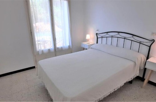 Llanca Apartment | CARBONERES 4