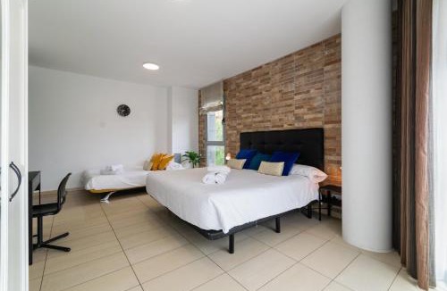 El Port House | Carol Suites Fira Barcelona Habitaciones privadas en apartamento