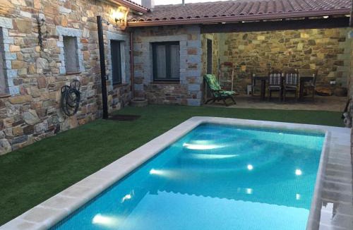 Navas de Estena House | Casa con piscina en Cabañeros