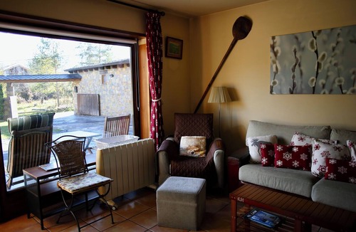 Bellver de Cerdanya Ski Chalet | Casa de piedra, pizarra y madera.