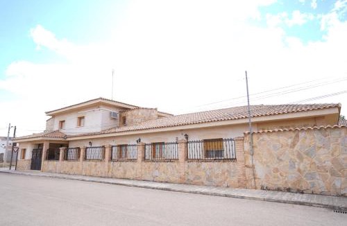 Mota del Cuervo House | Casa El Sol