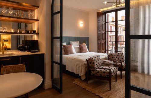 Sindicat Hotel | Casa Roca - Palma Old Town Wine Hotel