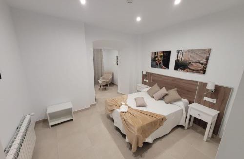 Herrera del Duque Hotel | Casa Rural "Laplaza23"