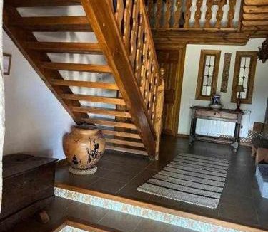 Cabezas Bajas House | Casa Tía Modesta es una cálida y acogedora casa rural.