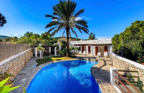 Sant Vicent de Sa Cala House | Casa Villa M - Beautiful 3 bedroom finca in San Vicent