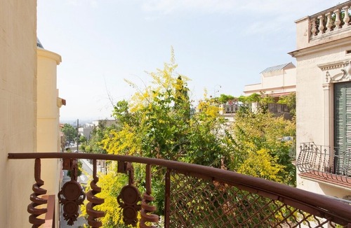 Vallcarca i els Penitents Apartment | CHARMING APARTMENT IN GRÀCIA WITH BALCONY AND OPTIONAL PARKING FOR 4