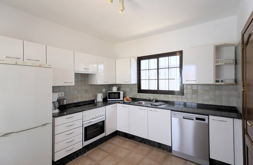 Los Mojones Villa | Charming Los Mojones Villa | 3 Bedrooms | Child friendly Pool | Villa Lise