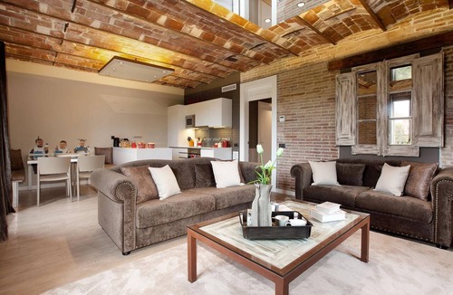 Eixample Apartment | Comfort, Location & Confidence! Discover the Magic of Barcelona! ✨