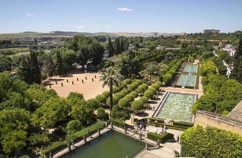 Ciudad Jardin Apartment | CORDOBA SUITE WITH SELF CHECKIN