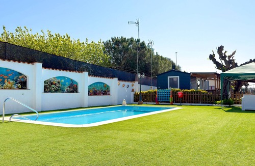 Canet de Mar Ski Chalet | Costa Dorada: Savia