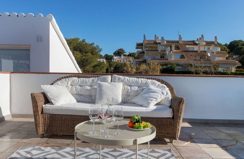 S'Agaro Apartment | Cosy apartment for 6 guests with pool, WIFI, TV and terrace