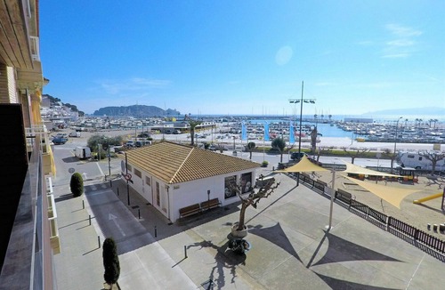 L'Estartit Apartment | Cosy apartment for 4 guests with WIFI, A/C, TV and terrace