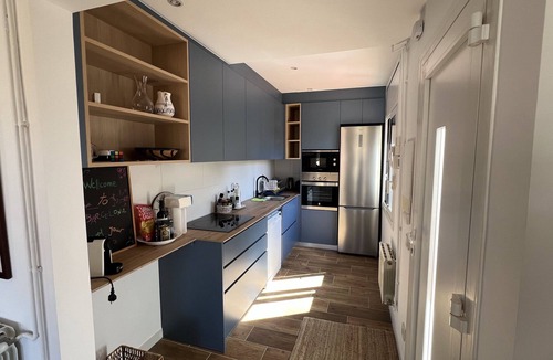 Vallcarca i els Penitents Apartment | Cosy sunny house 2bedroom-2bathroom, terrace & panoramic views, near Park Güell