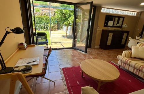 Santiago de Compostela Apartment | COTOLAI-Parking Gratuito