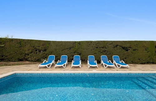 Cardona House | Country House 'Cal Miró Nou' with Mountain View, Wi-Fi and Air Conditioning